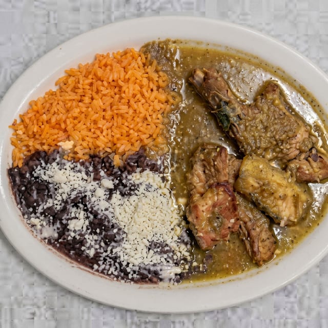 44. Costilla Puerco Salsa.